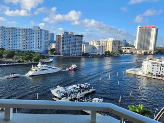 Condo for sale in Hallandale, Florida
