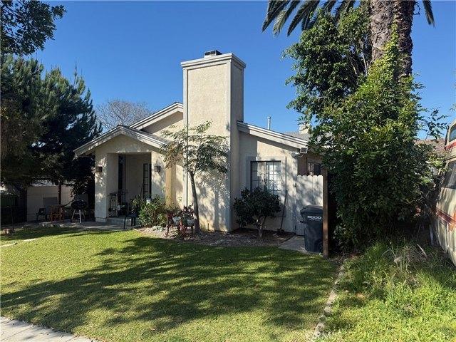 House for sale in Signal Hill, California