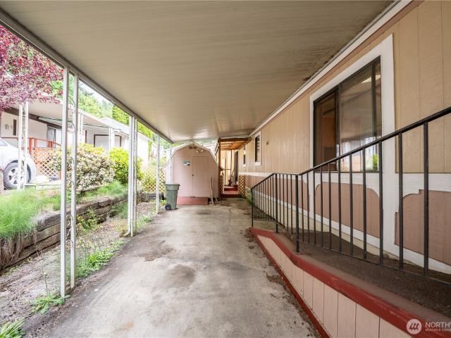 House for sale in Kelso, Washington