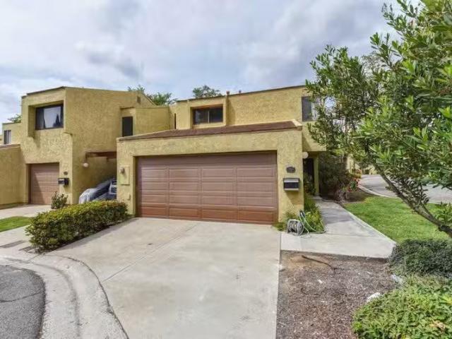 Condo for rent in Anaheim