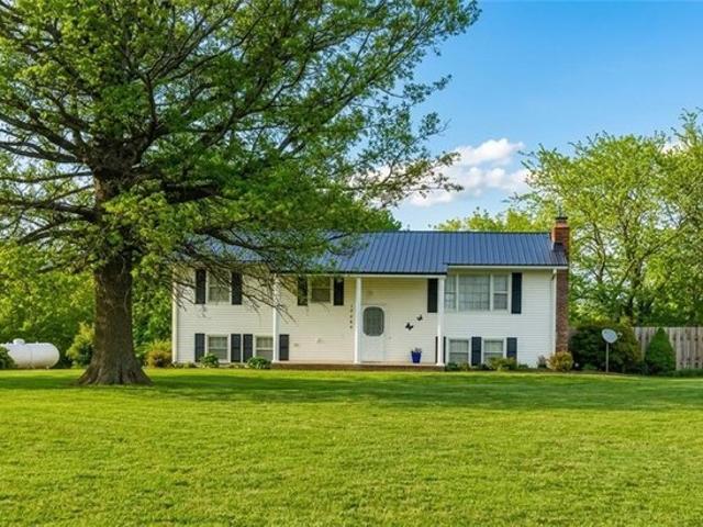 House for sale in Ray, Missouri