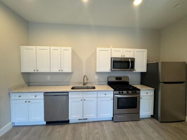 Apartment for rent in Detroit-Shoreway, Cleveland
