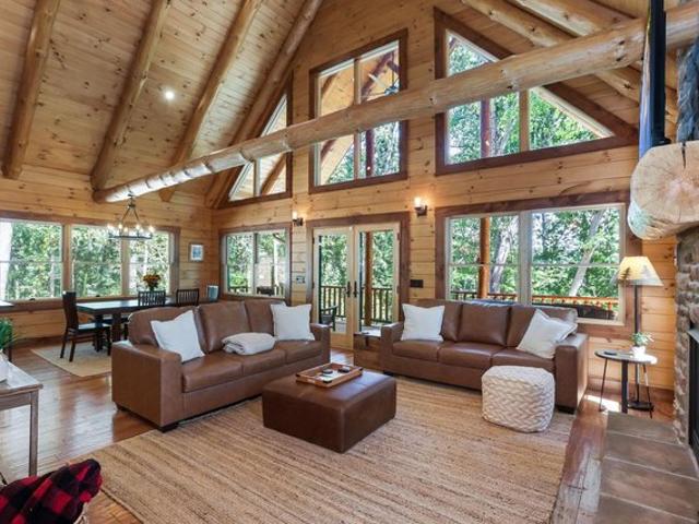 House for sale in Laurelville, Ohio