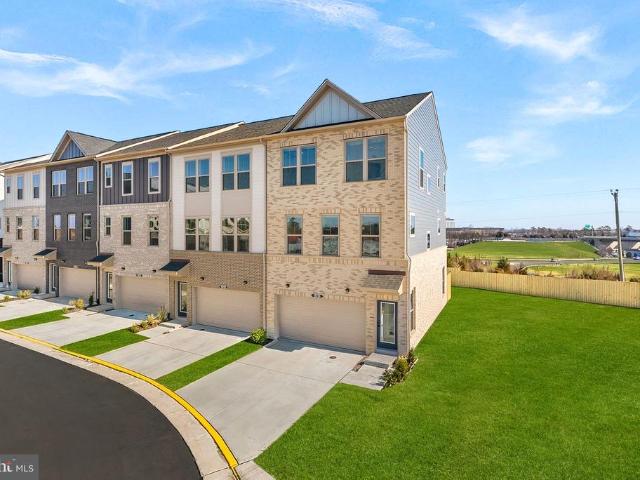Townhouse for sale in Virginia