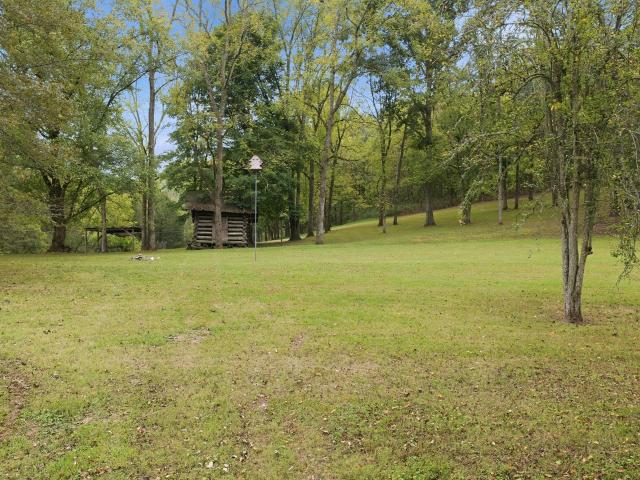 House for sale in Woodbury, Middle Tennessee