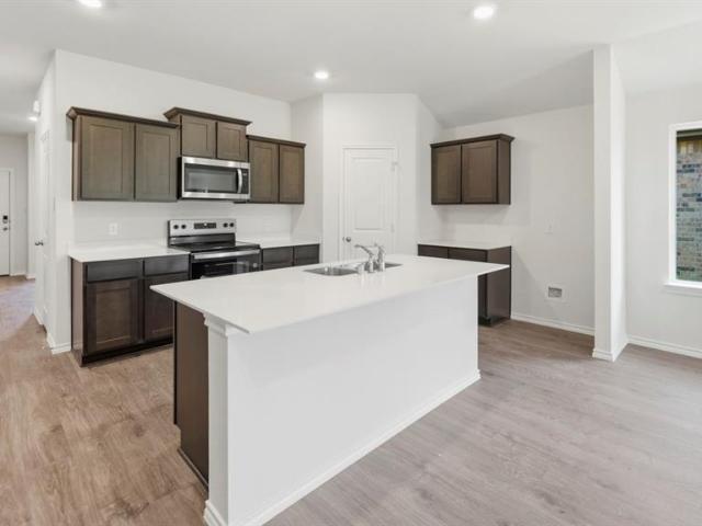 House for sale in Tyler, Smith County