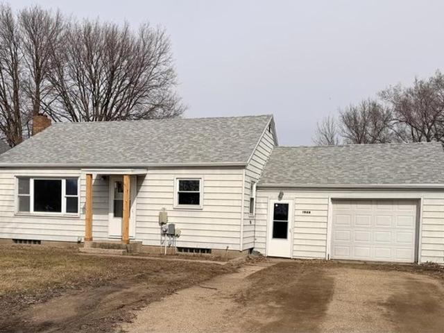 House for sale in Windom, Minnesota
