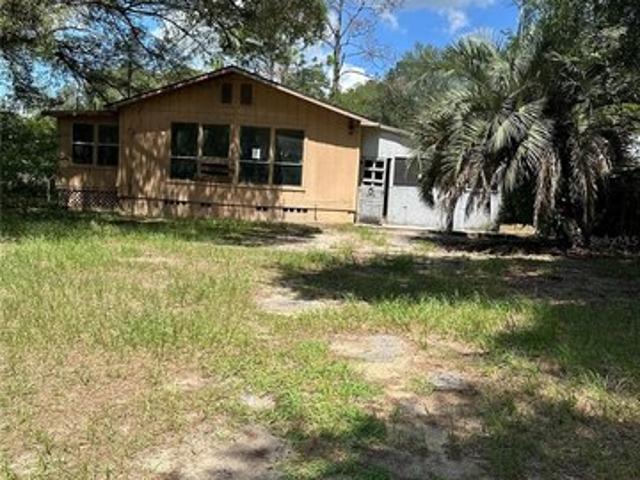 House for sale in Ocklawaha, Florida