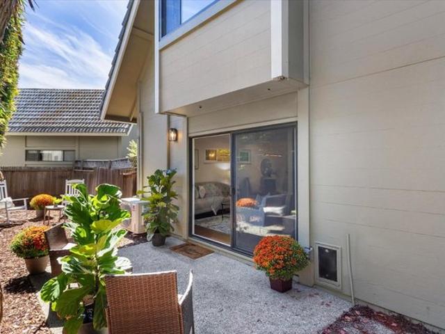 Townhouse for sale in Mountain View, California