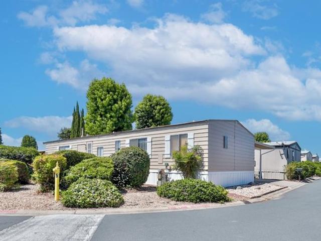 House for sale in Acampo, California