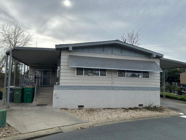 House for sale in Acampo, California