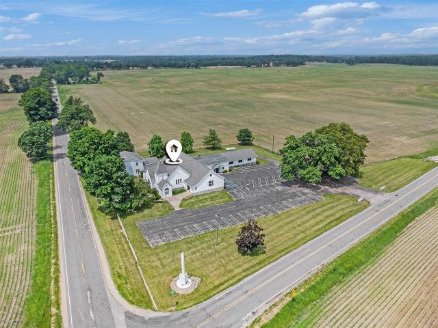 Commercial for sale in Marshall
