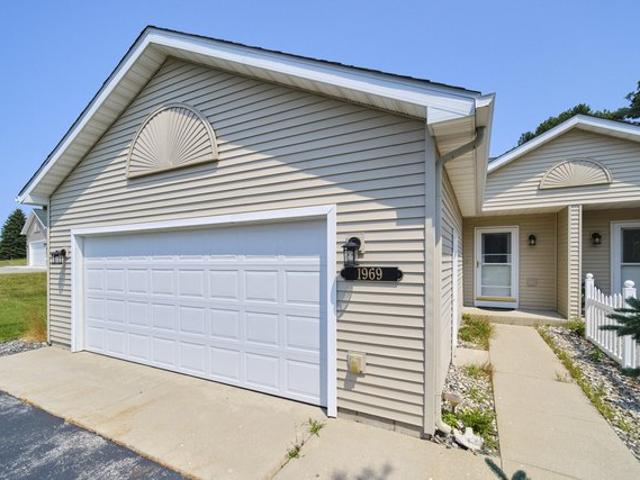 Condo for sale in Manistee, Michigan