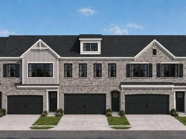 Townhouse for sale in Tucker, DeKalb County