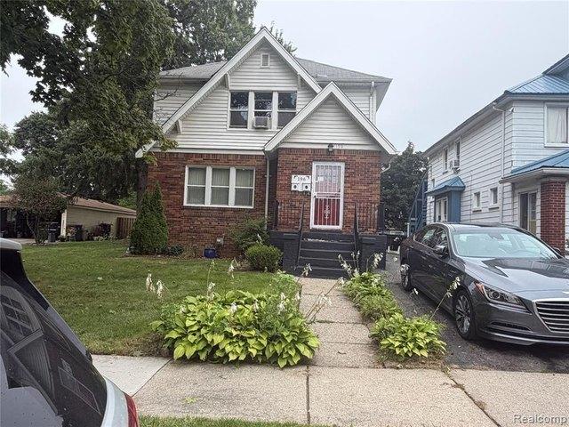 House for sale in Pontiac, Michigan