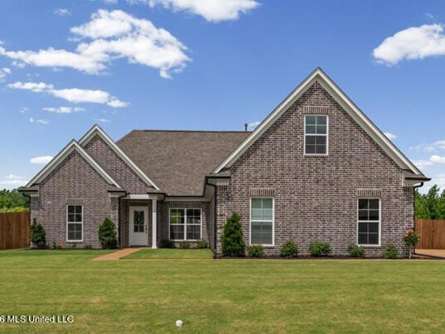 House for sale in Tate, Mississippi