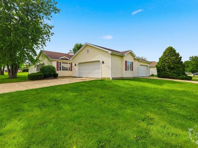 House for sale in Manteno, Illinois