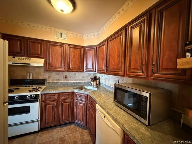 Condo for sale in Middle Island, Town of Brookhaven
