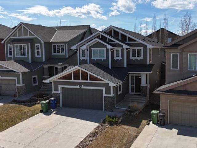 House for sale in Alberta
