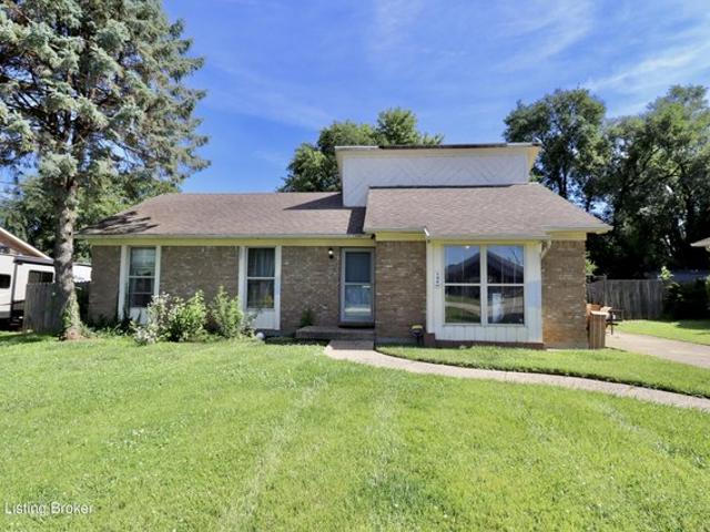 House for sale in Mount Washington, Kentucky