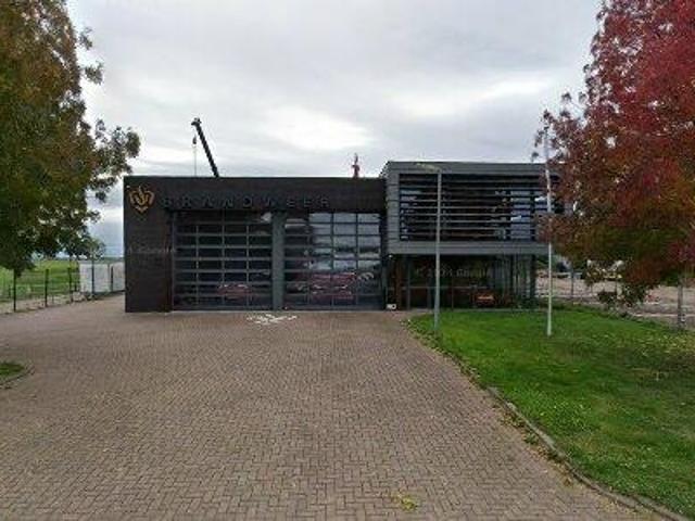 Bedrijfspand te huur in Genderen, Noord Brabant