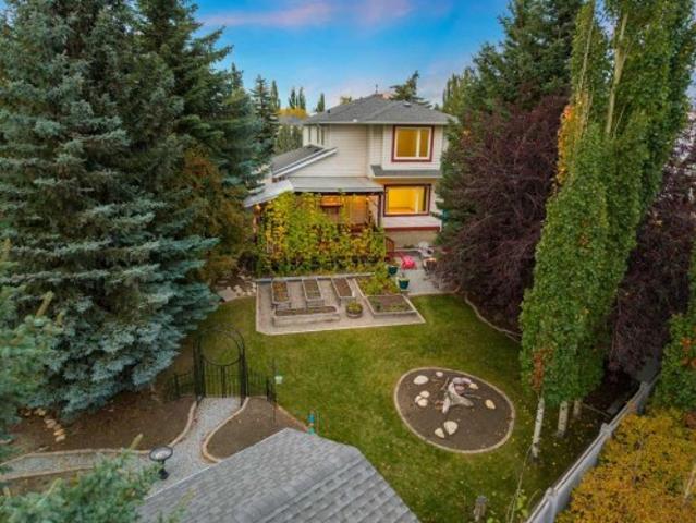House for sale in Quarry Park, Calgary