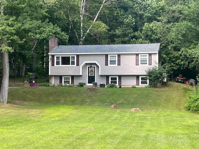 House for sale in New Hampshire