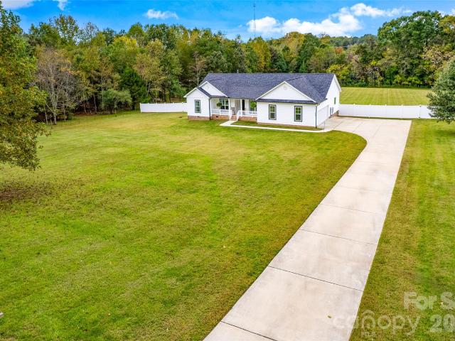 House for sale in Statesville, Iredell County
