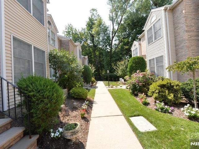 Townhouse for sale in Dumont