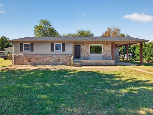 House for sale in Dowelltown, Middle Tennessee