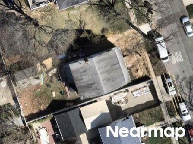 House for sale in Queens, Arverne