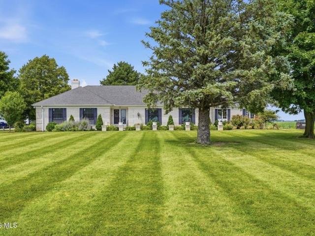 House for sale in Custar, Ohio