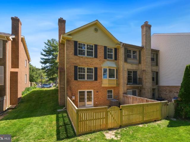 Townhouse for sale in Montgomery Village, Maryland