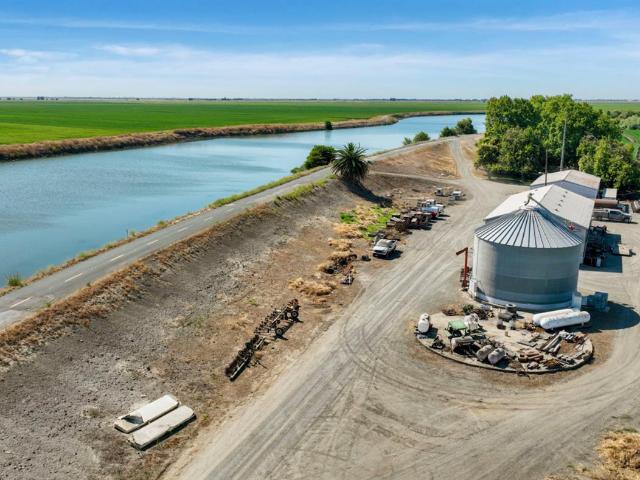 Land for sale in Walnut Grove, California