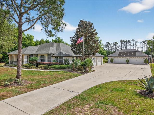 Property for sale in Umatilla, Florida