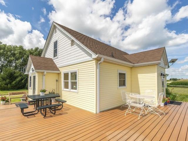 House for sale in Holland, Iowa