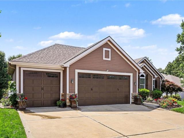 House for sale in Smithville, Missouri