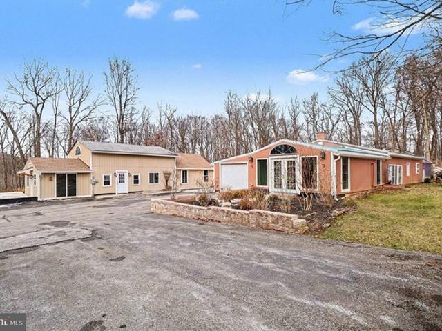 House for sale in New Freedom, Pennsylvania