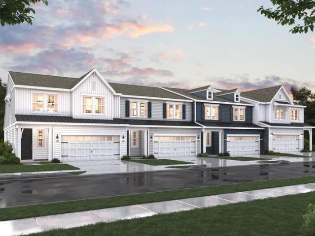 Townhouse for sale in Georgetown