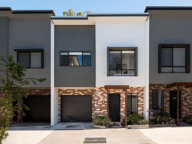 Townhouse for sale in Toombul, Queensland
