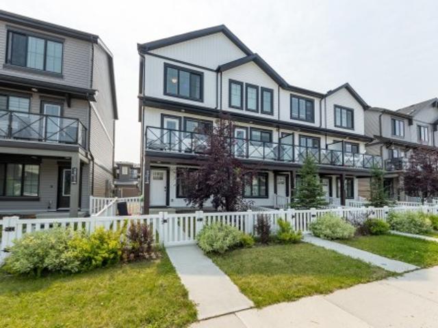 House for sale in Wedgewood, Alberta