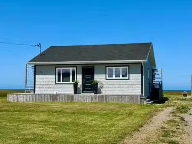 House for sale in Les Îles-de-la-madeleine, Quebec