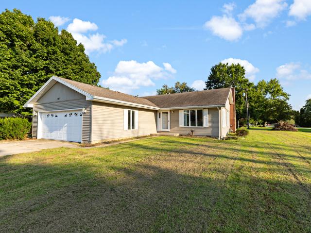 House for sale in Watseka, Illinois