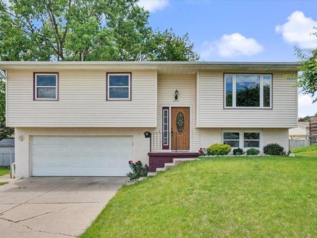 House for sale in Dubuque, Iowa