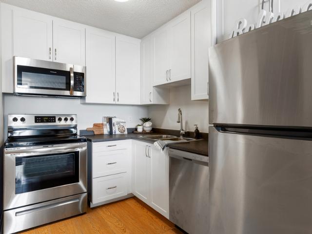Apartment for rent in Mulhurst Bay, Ontario