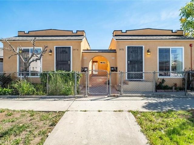 House for sale in Long Beach, California
