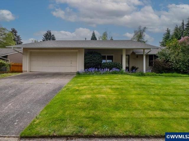 House for sale in Oregonia