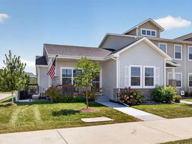 Townhouse for sale in Waukee, Iowa