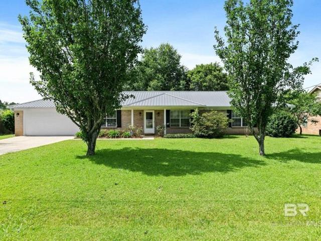 House for sale in Robertsdale, Alabama