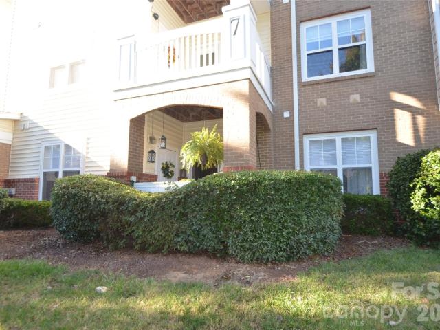 Condo for sale in Cornelius, Mecklenburg County